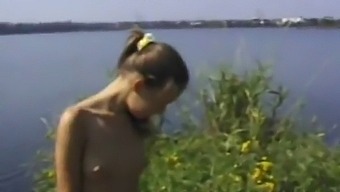 German Homemade Teen Gets Fucked In The Great Outdoors