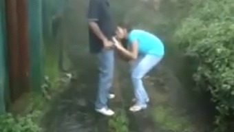 Public Indian Couple'S Passionate Encounter Captured On Camera