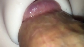 Người Đàn Ông Đồng Tính Tự Thỏa Mãn Bằng Đồ Chơi Tình Dục