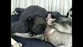 Arab Muslim Woman From Egypt, Turkey, Or Pakistan Gives A Homemade Blowjob