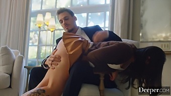 Stor Kuk Bakifrån Med Fantastisk Deepthroat Och Dominans