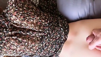 Adolescente Rusa Se Ducha De Semen En Este Video Pov