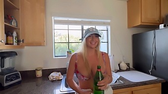 Wife Catches Neighbor For A Steamy Affair And Enjoys A Hot Blowjob